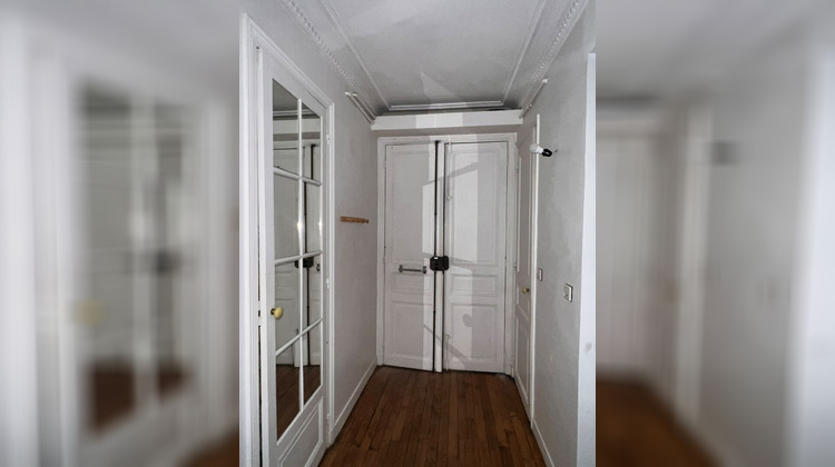 Ma-Cabane - Location Appartement PARIS 18, 52 m²