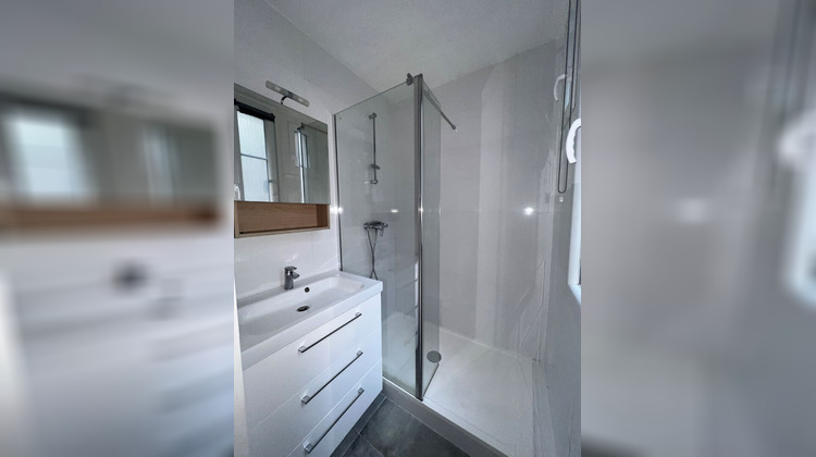 Ma-Cabane - Location Appartement PARIS 18, 52 m²