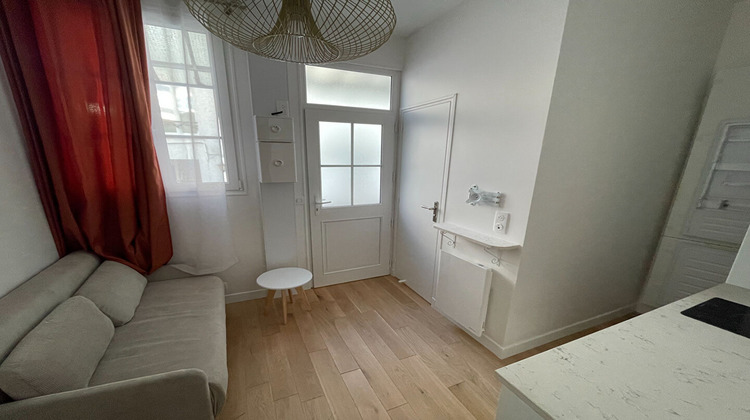 Ma-Cabane - Location Appartement PARIS 18, 17 m²