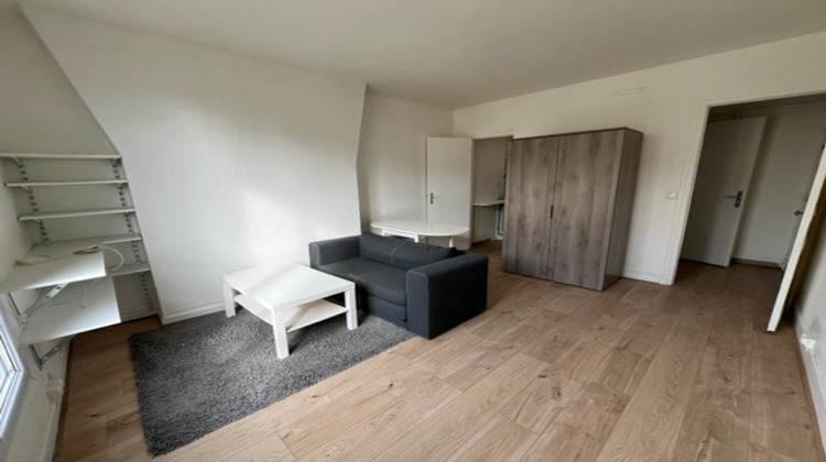 Ma-Cabane - Location Appartement PARIS 18, 17 m²