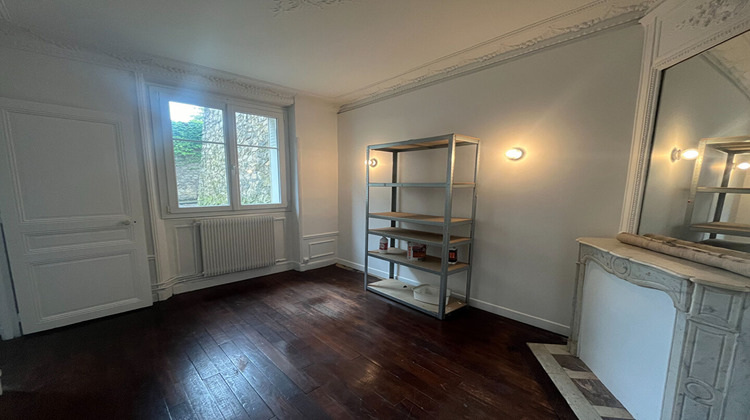 Ma-Cabane - Location Appartement PARIS 18, 53 m²