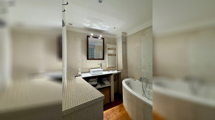 Ma-Cabane - Location Appartement PARIS 18, 39 m²