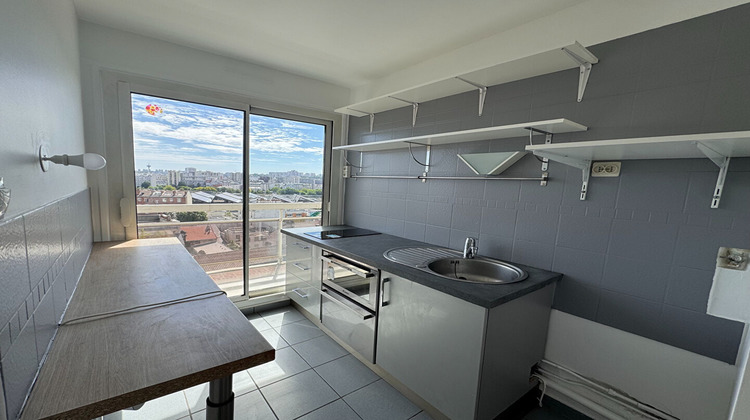 Ma-Cabane - Location Appartement PARIS 18, 42 m²