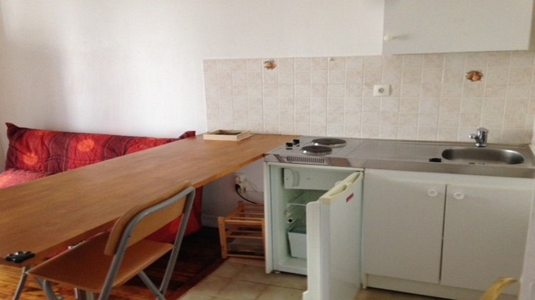 Ma-Cabane - Location Appartement PARIS 18, 17 m²