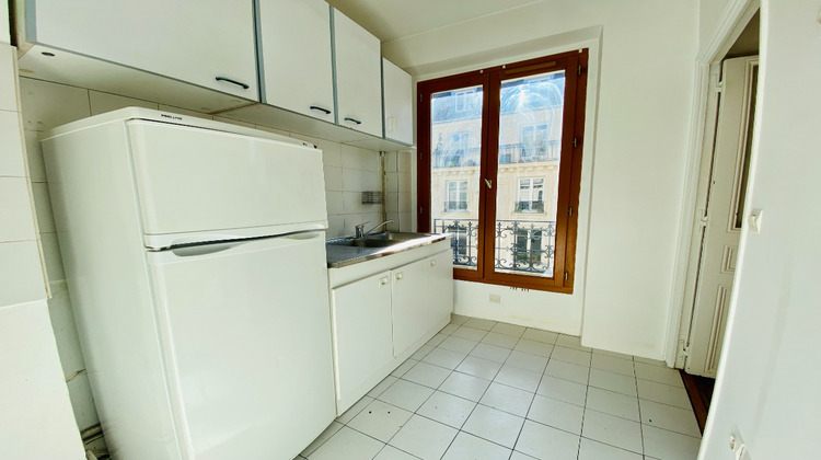 Ma-Cabane - Location Appartement PARIS 18, 32 m²
