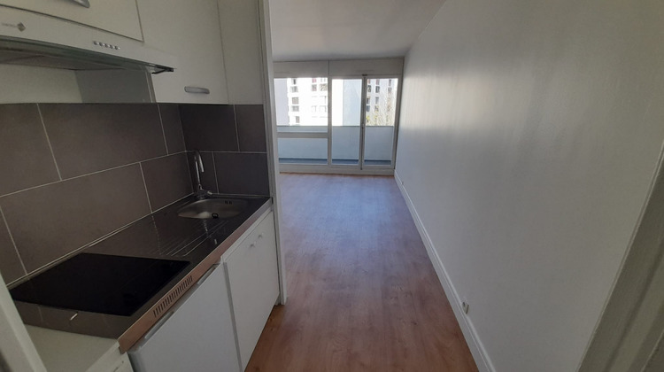 Ma-Cabane - Location Appartement PARIS 19, 30 m²