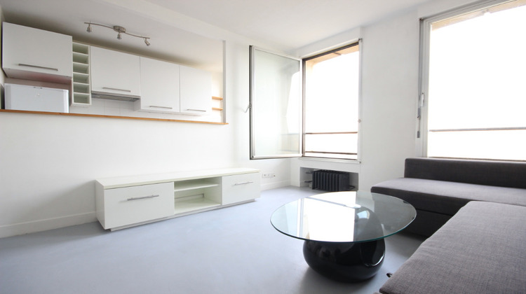 Ma-Cabane - Location Appartement PARIS 19, 45 m²