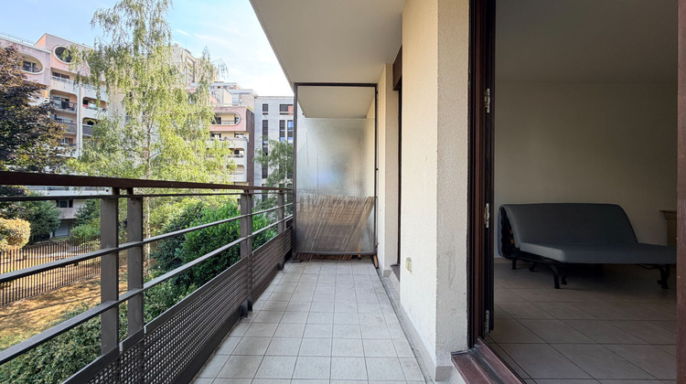 Ma-Cabane - Location Appartement PARIS 19, 63 m²