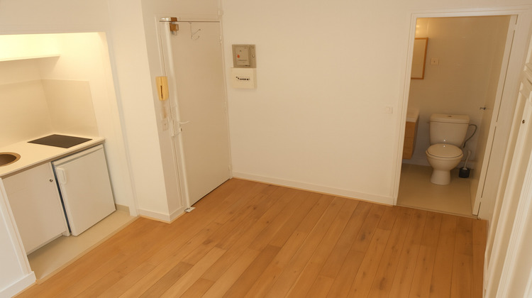 Ma-Cabane - Location Appartement PARIS 2, 16 m²