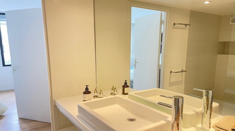 Ma-Cabane - Location Appartement PARIS 3, 158 m²