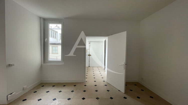 Ma-Cabane - Location Appartement PARIS 6, 92 m²
