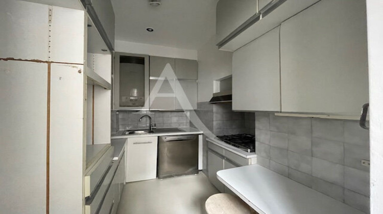 Ma-Cabane - Location Appartement PARIS 6, 92 m²