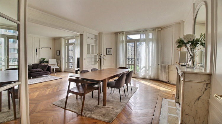 Ma-Cabane - Location Appartement PARIS 7, 142 m²
