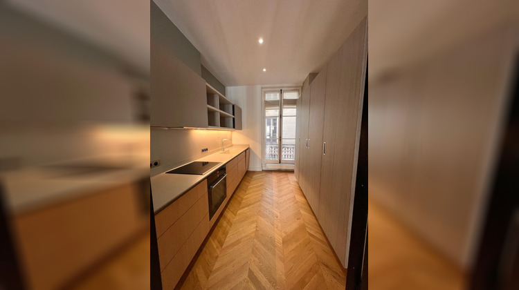 Ma-Cabane - Location Appartement PARIS, 74 m²