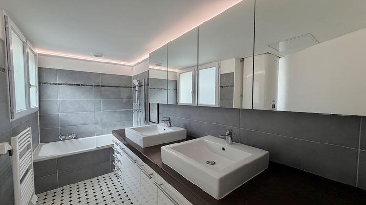 Ma-Cabane - Location Appartement PARIS, 119 m²
