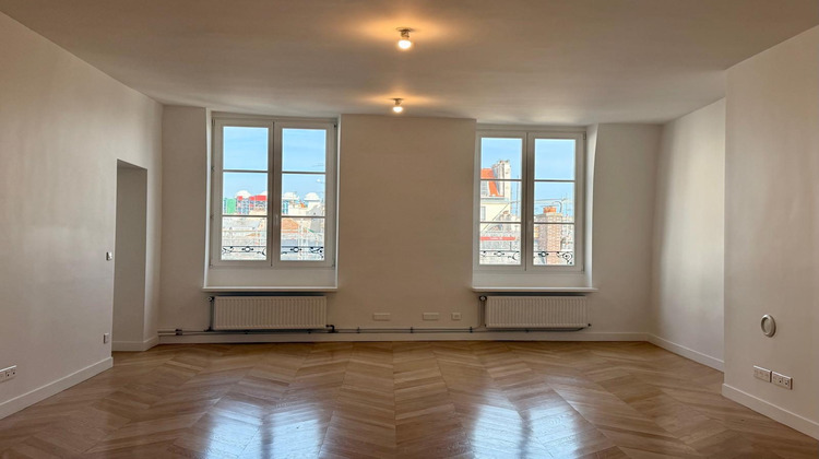 Ma-Cabane - Location Appartement Paris, 125 m²