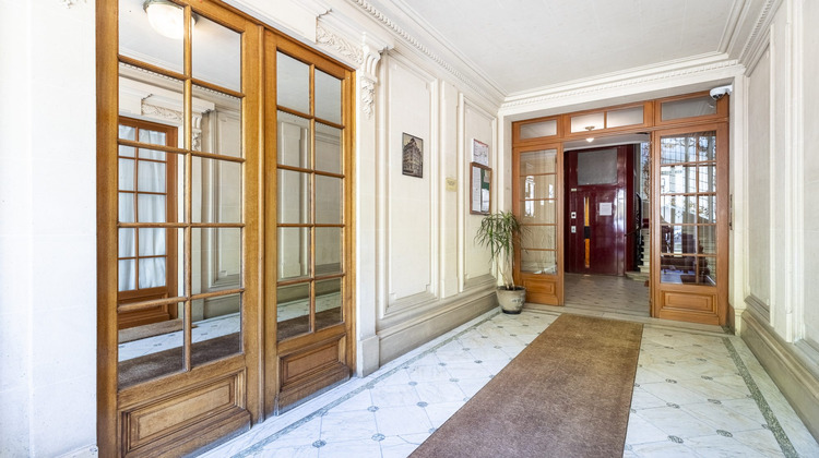 Ma-Cabane - Location Appartement Paris, 142 m²