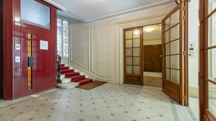 Ma-Cabane - Location Appartement Paris, 142 m²