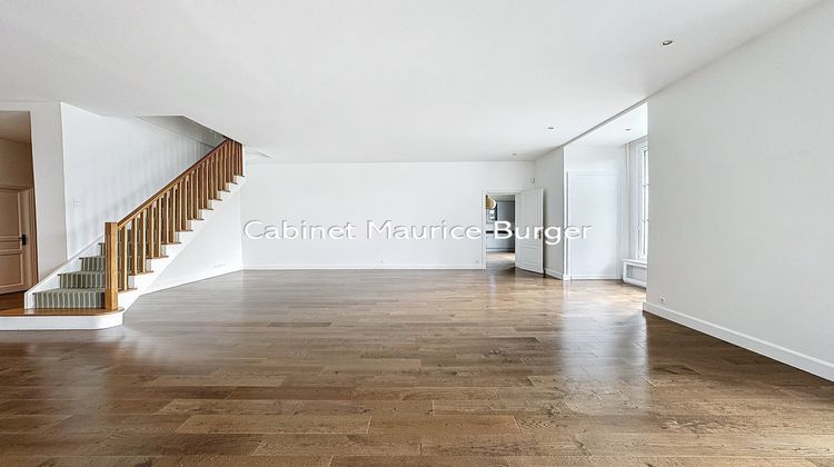 Ma-Cabane - Location Appartement Paris, 207 m²