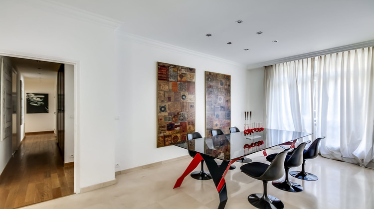 Ma-Cabane - Location Appartement Paris, 145 m²