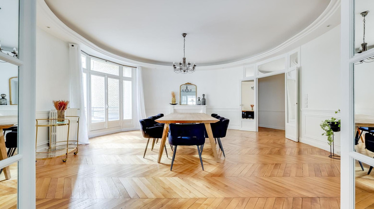 Ma-Cabane - Location Appartement Paris, 278 m²