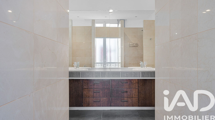 Ma-Cabane - Location Appartement Paris, 180 m²