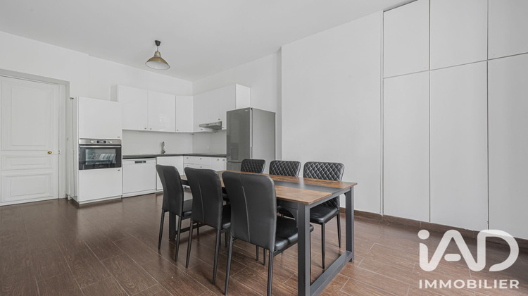 Ma-Cabane - Location Appartement Paris, 175 m²