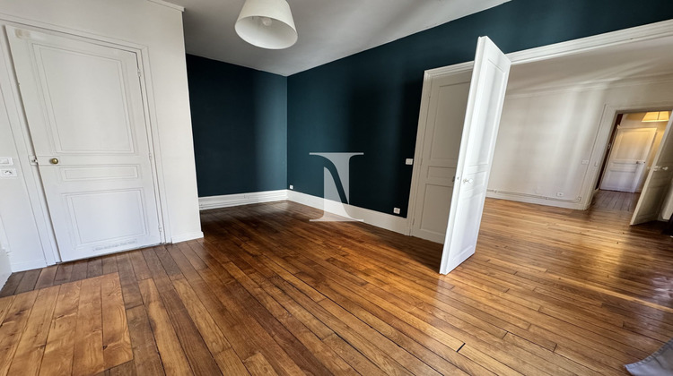 Ma-Cabane - Location Appartement Paris, 42 m²