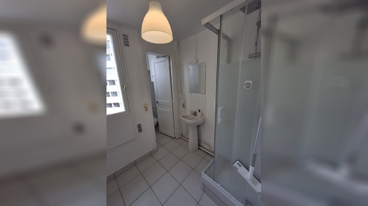 Ma-Cabane - Location Appartement Paris, 42 m²