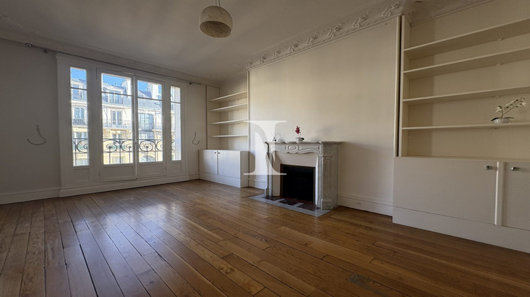 Ma-Cabane - Location Appartement Paris, 135 m²