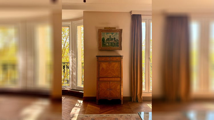 Ma-Cabane - Location Appartement Paris, 205 m²