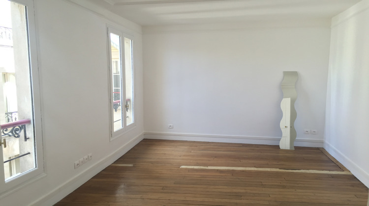 Ma-Cabane - Location Appartement Paris, 32 m²