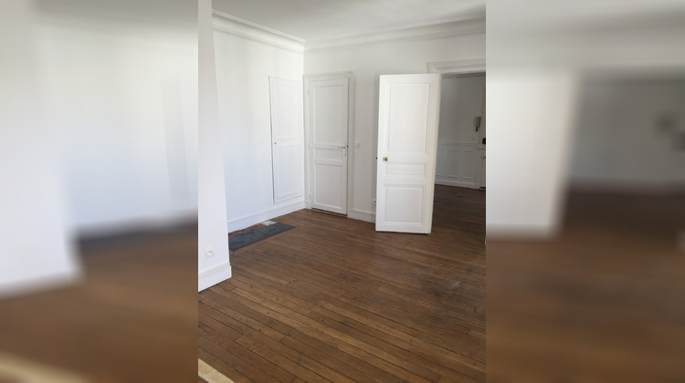 Ma-Cabane - Location Appartement Paris, 32 m²