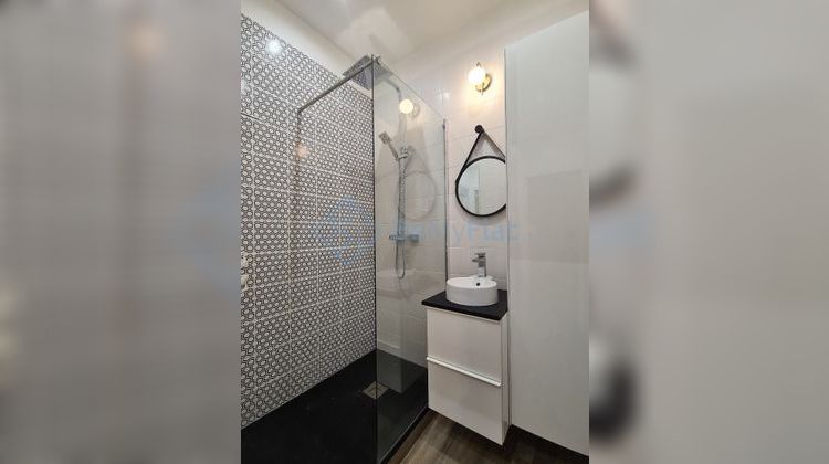 Ma-Cabane - Location Appartement PARIS 8, 40 m²