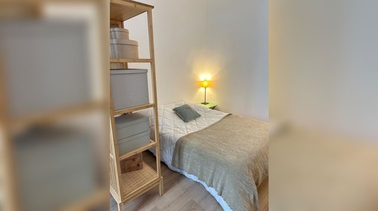 Ma-Cabane - Location Appartement PARIS 8, 28 m²