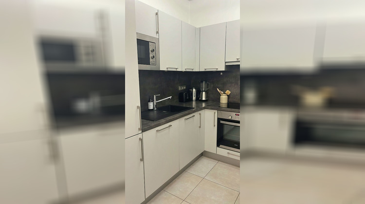 Ma-Cabane - Location Appartement PARIS 8, 72 m²