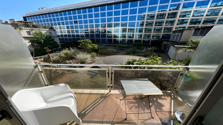 Ma-Cabane - Location Appartement PARIS 8, 24 m²