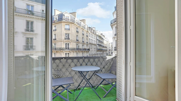 Ma-Cabane - Location Appartement PARIS 8, 122 m²