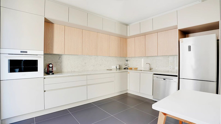 Ma-Cabane - Location Appartement PARIS 8, 122 m²