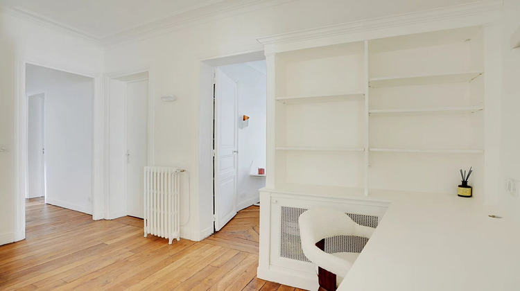 Ma-Cabane - Location Appartement PARIS 8, 122 m²