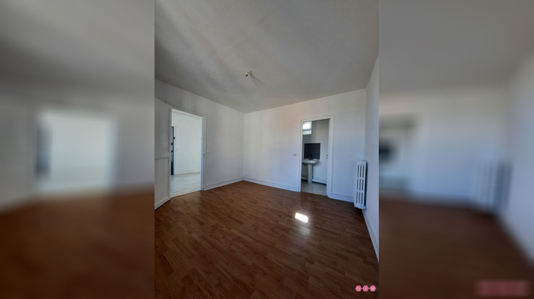 Ma-Cabane - Location Appartement PARMAIN, 30 m²