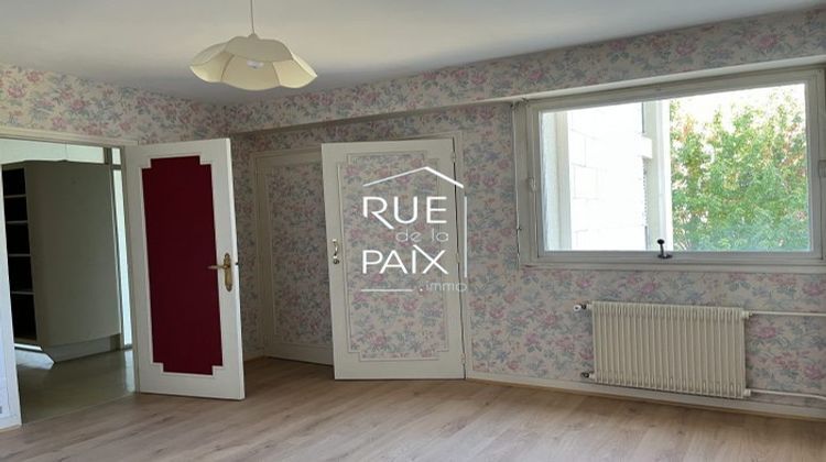 Ma-Cabane - Location Appartement Parthenay, 79 m²