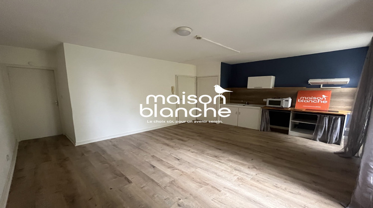 Ma-Cabane - Location Appartement Parthenay, 37 m²