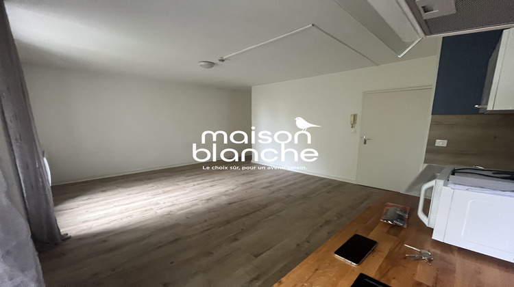 Ma-Cabane - Location Appartement Parthenay, 37 m²