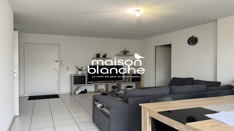 Ma-Cabane - Location Appartement Parthenay, 54 m²