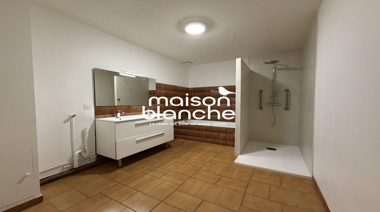 Ma-Cabane - Location Appartement Parthenay, 127 m²