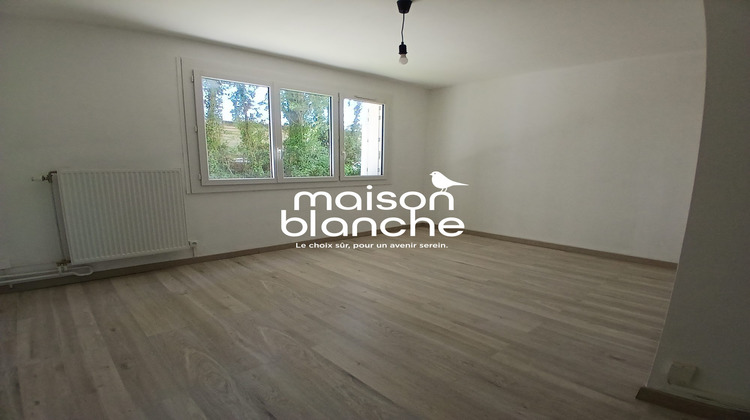 Ma-Cabane - Location Appartement Parthenay, 56 m²