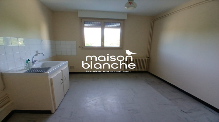 Ma-Cabane - Location Appartement Parthenay, 65 m²