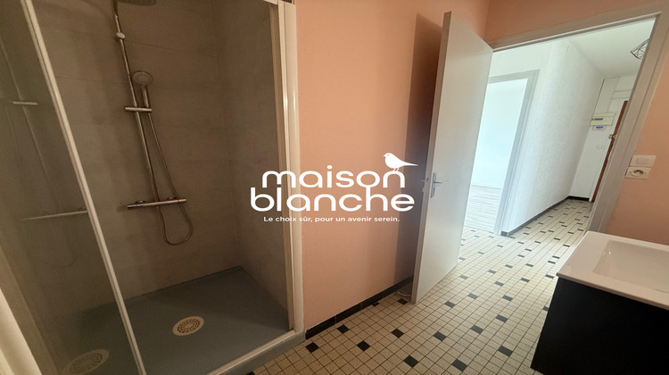 Ma-Cabane - Location Appartement Parthenay, 45 m²