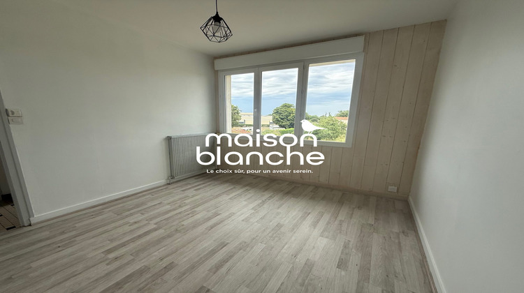 Ma-Cabane - Location Appartement Parthenay, 45 m²